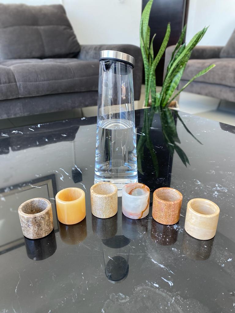 Juego de 4 Vasos mezcaleros de Mármol / Ónix natural